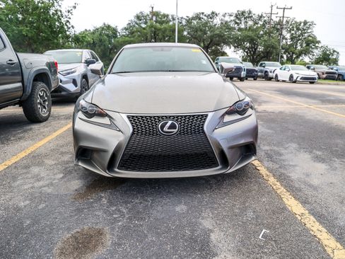 Used 2016 Lexus IS 350 w/ F Sport Package RWD image 4
