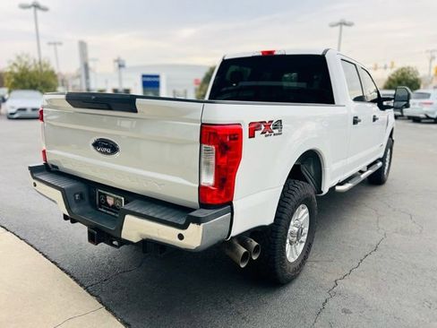 Used 2019 Ford F250 XLT w/ XLT Value Package image 8