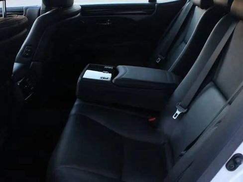 Used 2007 Lexus LS 460 LS 460 Sedan 4D image 25