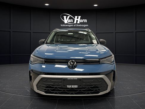 Used 2025 Volkswagen Taos S AWD/4WD image 2
