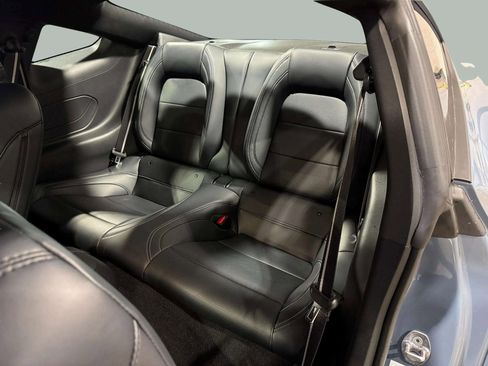 Used 2025 Ford Mustang Premium image 23
