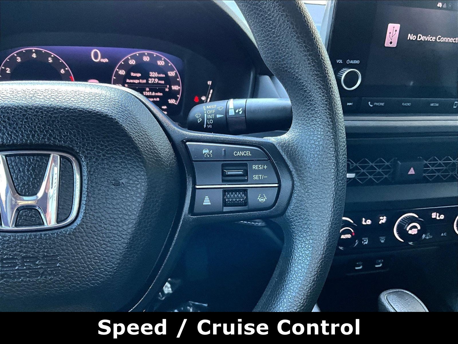 Used 2025 Honda Accord SE image 11