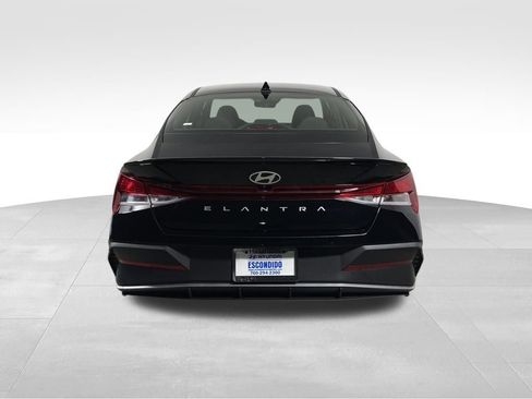 New 2026 Hyundai Elantra Sport image 4