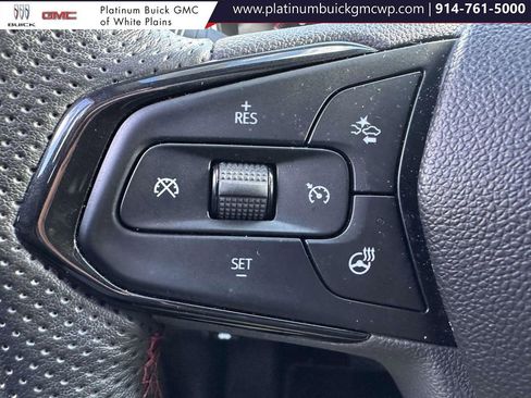 Used 2023 Chevrolet TrailBlazer RS w/ Convenience Package image 33