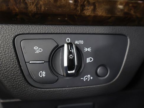 Used 2018 Audi Q5 2.0T Premium Plus w/ Premium Plus Package image 42