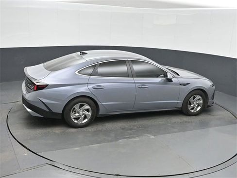 Used 2025 Hyundai Sonata SE image 29