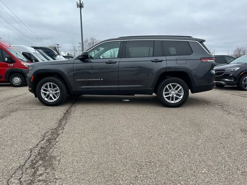 Certified 2024 Jeep Grand Cherokee L Laredo image 28
