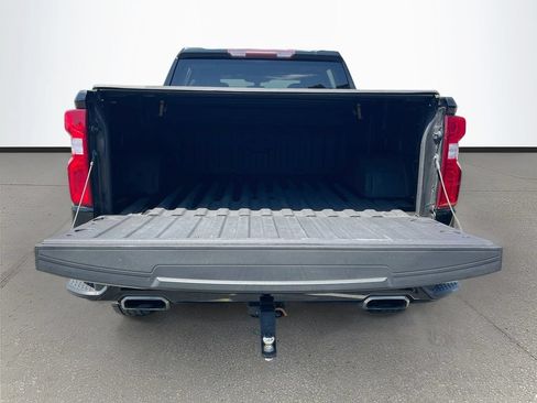 Used 2021 Chevrolet Silverado 1500 Custom Trail Boss AWD/4WD image 23