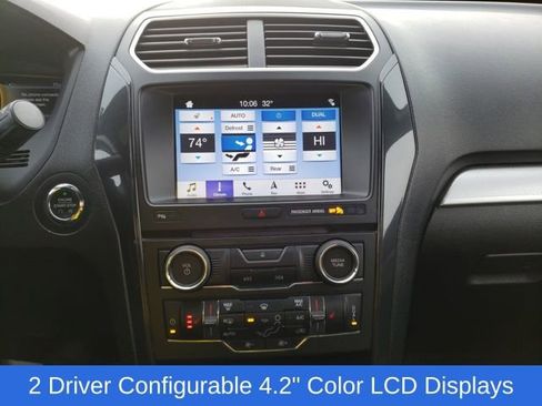 Used 2017 Ford Explorer XLT w/ Equipment Group 202A image 23