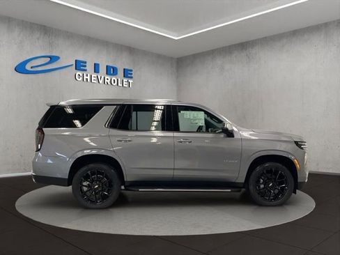 New 2026 Chevrolet Tahoe Premier w/ Sun And Tow Package AWD/4WD image 2