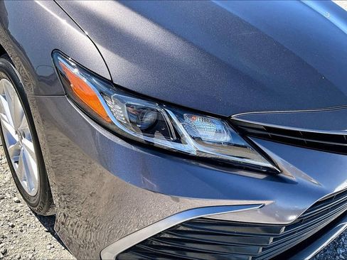 Used 2024 Toyota Camry LE image 27