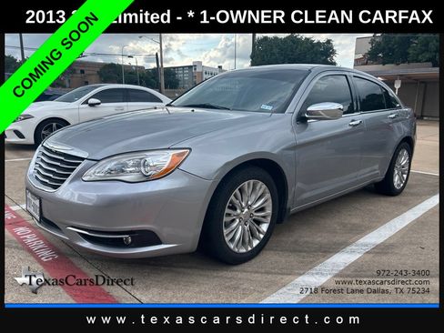 Used 2013 Chrysler 200 Limited FWD image 1