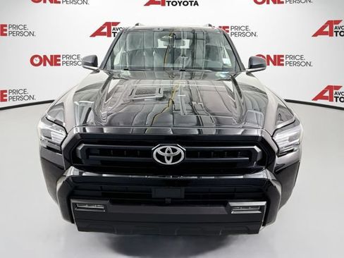 Certified 2026 Toyota 4Runner SR5 AWD/4WD image 3