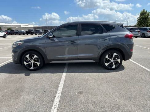 Used 2018 Hyundai Tucson Sport w/ Cargo Package FWD image 2