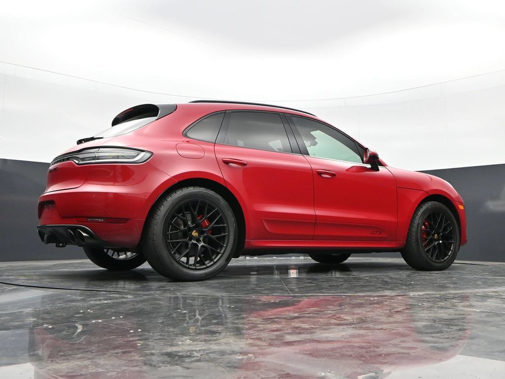 Used 2021 Porsche Macan GTS w/ Sport Chrono Package AWD/4WD image 49