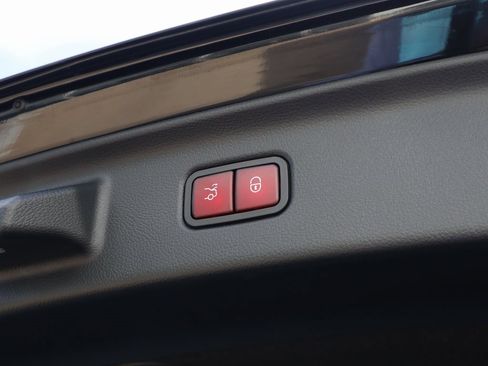 New 2026 Mercedes-Benz S 580 4MATIC Sedan image 11