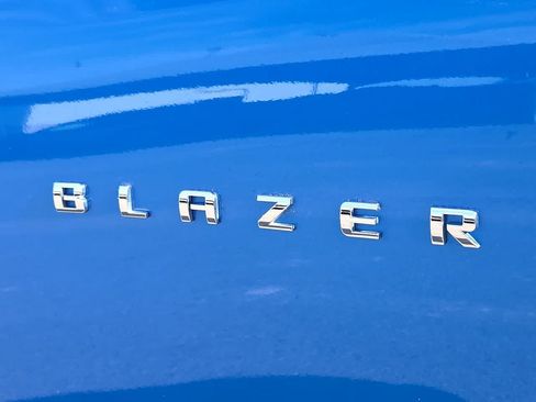 Used 2024 Chevrolet Blazer LT w/ LPO, Floor Liner Package FWD image 11