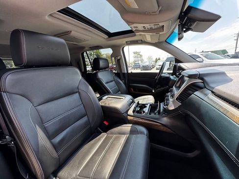 Used 2018 GMC Yukon Denali w/ Denali Ultimate Package AWD/4WD image 29