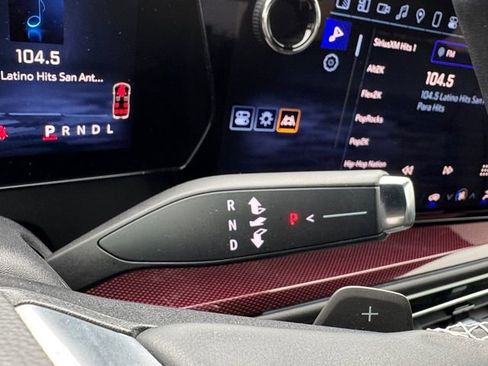 Certified 2024 Chevrolet Traverse Z71 w/ LPO, Floor Liner Package image 25