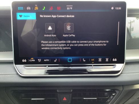New 2026 Volkswagen Tiguan SE R-Line FWD image 17