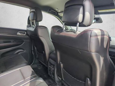 Used 2018 Jeep Grand Cherokee Trailhawk AWD/4WD image 23