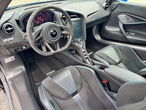 Used 2022 McLaren 720S Spider RWD image 22