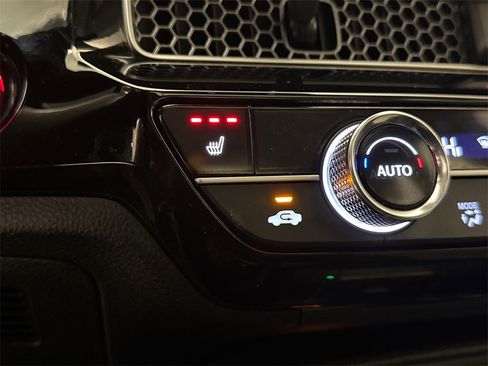 Certified 2024 Honda Civic Touring image 26