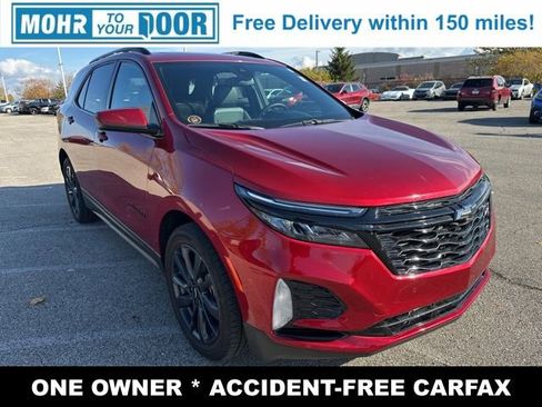 Used 2024 Chevrolet Equinox RS w/ LPO, Floor Liner Package image 3