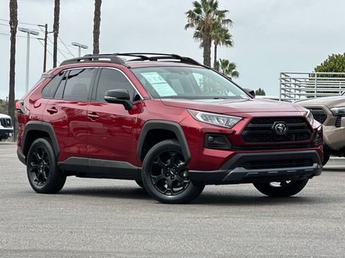 Used 2020 Toyota RAV4 TRD Off-Road w/ TRD Off-Road Weather Package AWD/4WD image 8