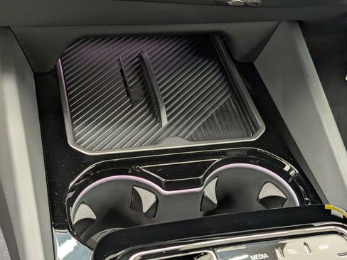 New 2026 BMW 530i xDrive w/ Premium Package image 24