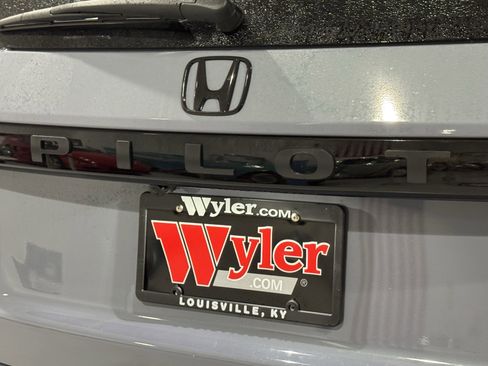 New 2026 Honda Pilot Touring image 47