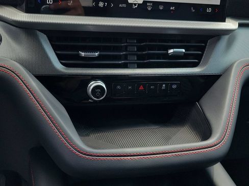 New 2026 Ford Explorer ST-Line w/ ST-Line Street Pack AWD/4WD image 28