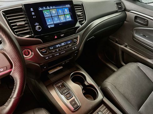 Used 2023 Honda Passport EX-L image 25