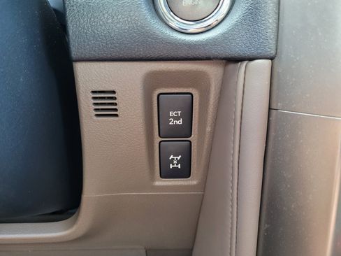 Used 2020 Lexus GX 460 Premium image 31