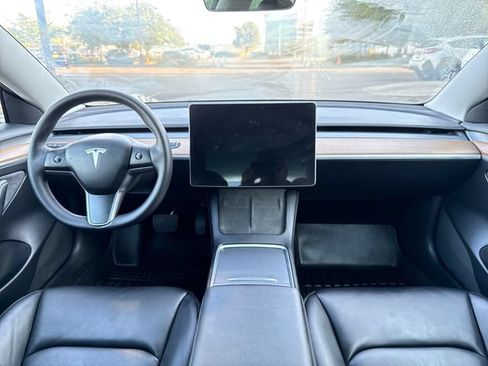 Used 2022 Tesla Model 3 Long Range AWD/4WD image 11