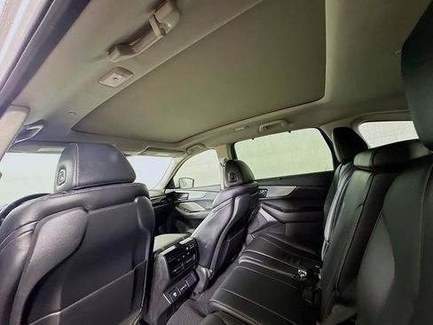 Used 2023 Acura MDX SH-AWD w/ Technology Package image 13