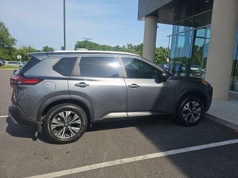 Used 2023 Nissan Rogue SV w/ SV Premium Package AWD/4WD image 1