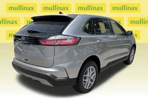 New 2024 Ford Edge SEL w/ Convenience Package image 15