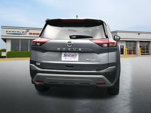 Used 2021 Nissan Rogue SV AWD/4WD image 4