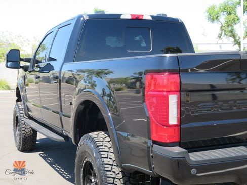 Used 2022 Ford F250 Lariat w/ Tremor Off-Road Package AWD/4WD image 24