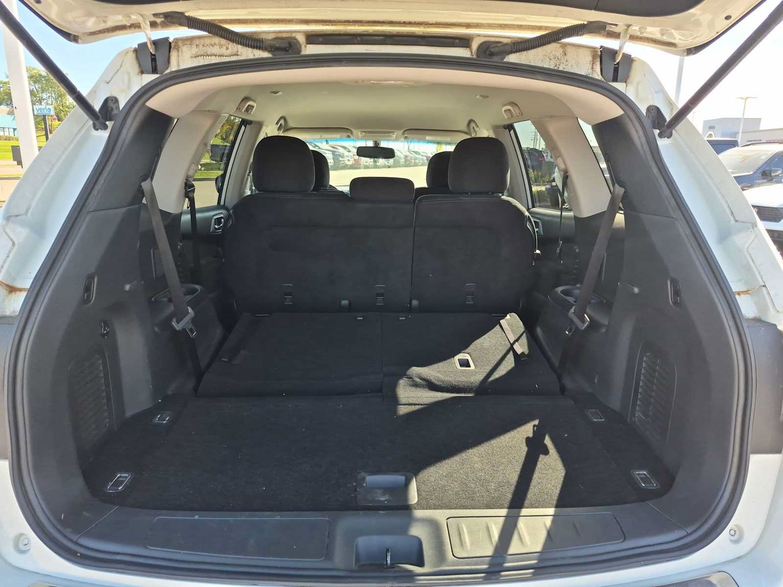 Used 2016 Nissan Pathfinder SV AWD/4WD image 30