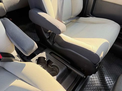 Used 2008 Honda Element EX image 19