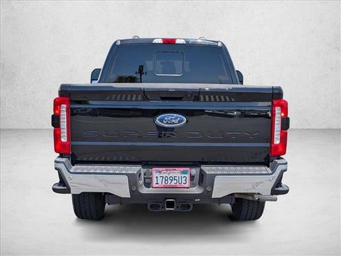 Used 2023 Ford F250 Lariat w/ Lariat Ultimate Package AWD/4WD image 7