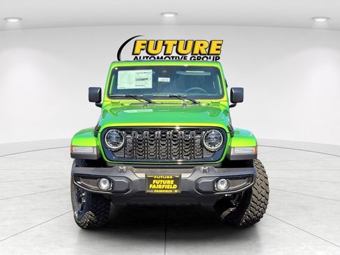 New 2025 Jeep Gladiator Willys image 2