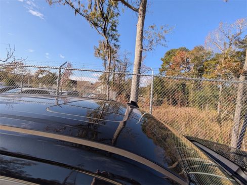 Used 2021 Chevrolet Silverado 1500 LTZ image 10