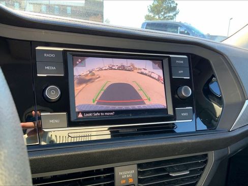 Used 2021 Volkswagen Jetta S image 54