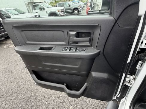 Used 2022 RAM 5500 Tradesman AWD/4WD image 41