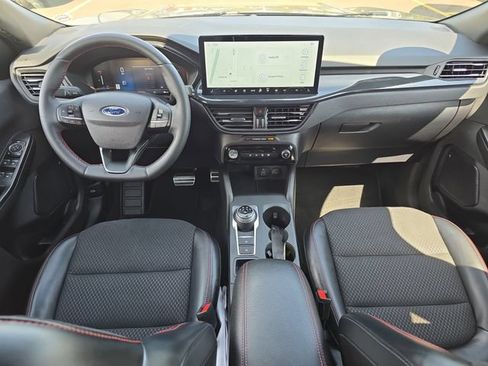Used 2024 Ford Escape ST-Line w/ Tech Pack #1 AWD/4WD image 29