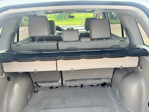 Used 2011 Suzuki Grand Vitara Limited image 17