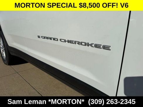 New 2025 Jeep Grand Cherokee L Laredo AWD/4WD image 5